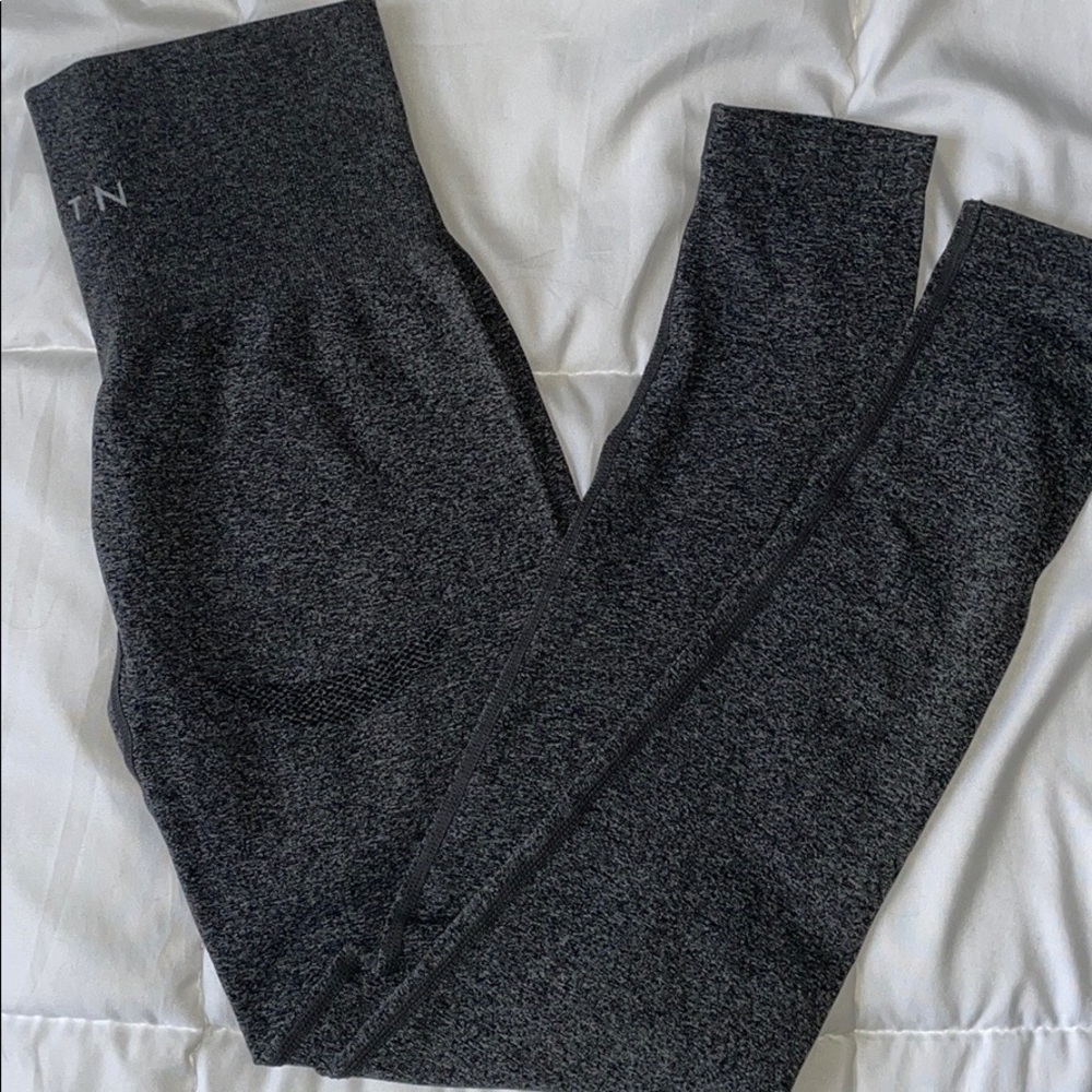 NVGTN GRAY CONTOUR LEGGINGS